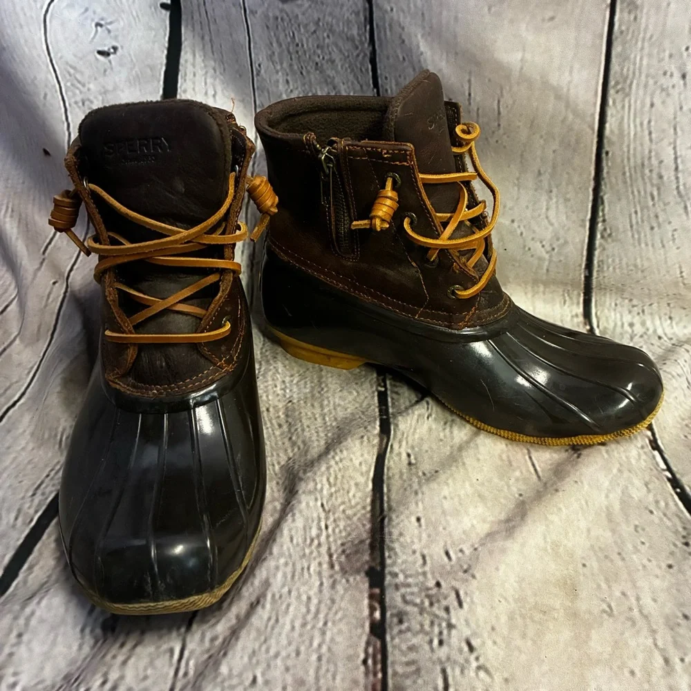 Sperry Top-Sider STS91176 Brown Ankle Saltwater Duck‎ Boots Women’s Size 8M GUC